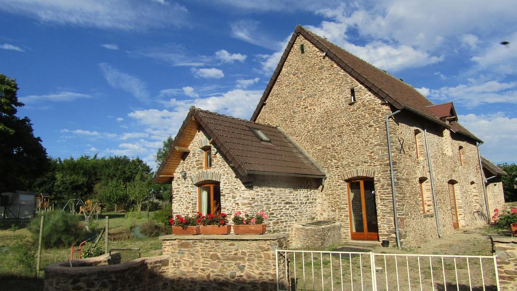 La Ferme De La Baconnerie Sainte-Marguerite-d'Elle Exterior photo